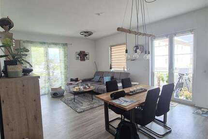 Wohnung Stralsund Süd - 3 Zimmer, 100 m&sup2;, 1.000&euro; | Angebot:26550297