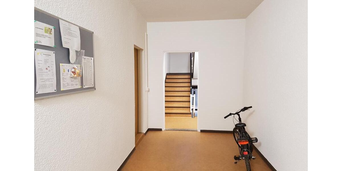 Etagenwohnung Bernstadt auf dem Eigen - 2 Zimmer, 57 m&sup2;, 245&euro; | Angebot:25513566