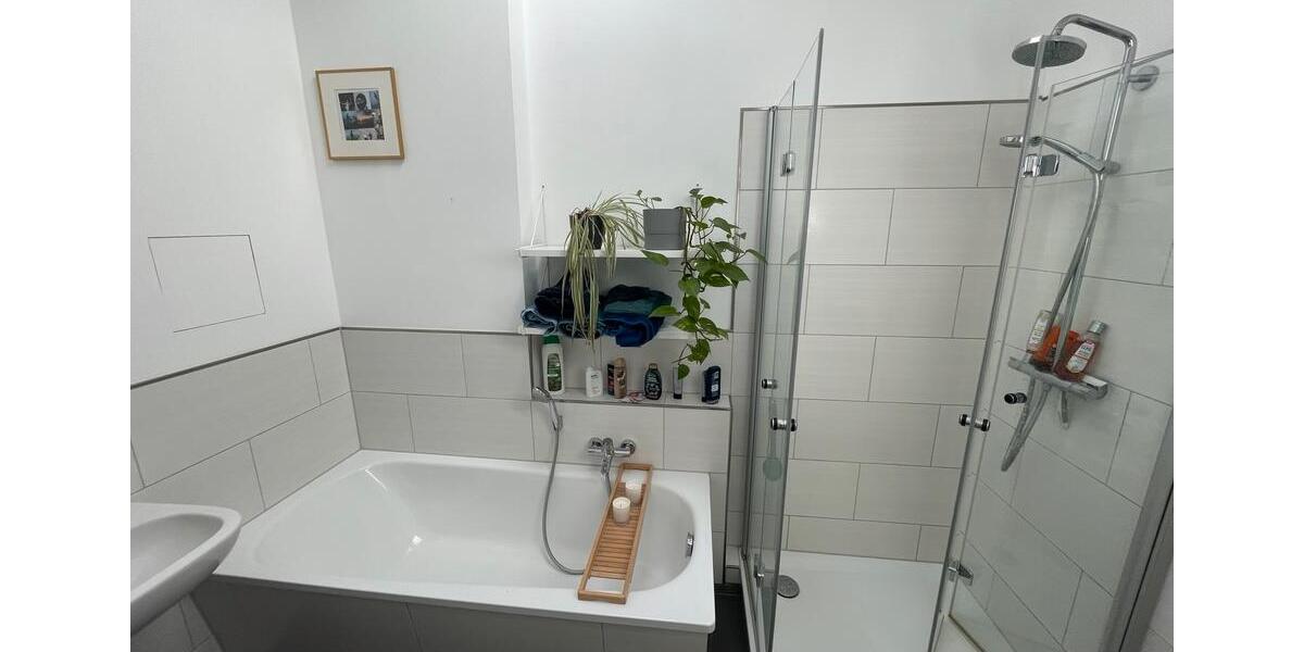 Wohnen auf Zeit Rostock Hansaviertel - 2.5 Zimmer, 70 m&sup2;, 1.500&euro; | Angebot:26355744