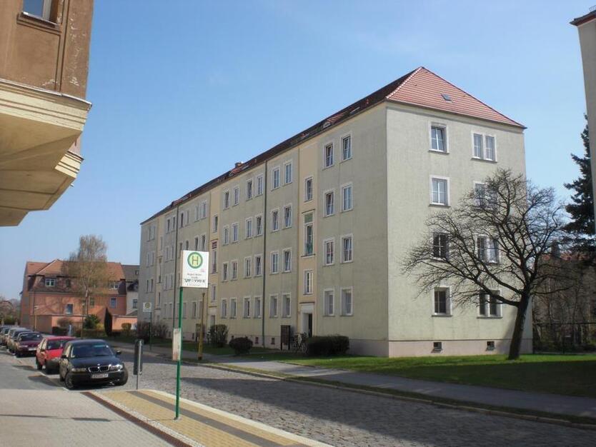 Altstadtflair trifft modernen Wohnkomfort – Ihre neue 3-RaumWohnung mit Balkon wartet!