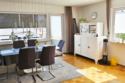 Wohnung Stuttgart Sillenbuch - 3.5 Zimmer, 114 m&sup2;, 1.300&euro; | Angebot:27295361