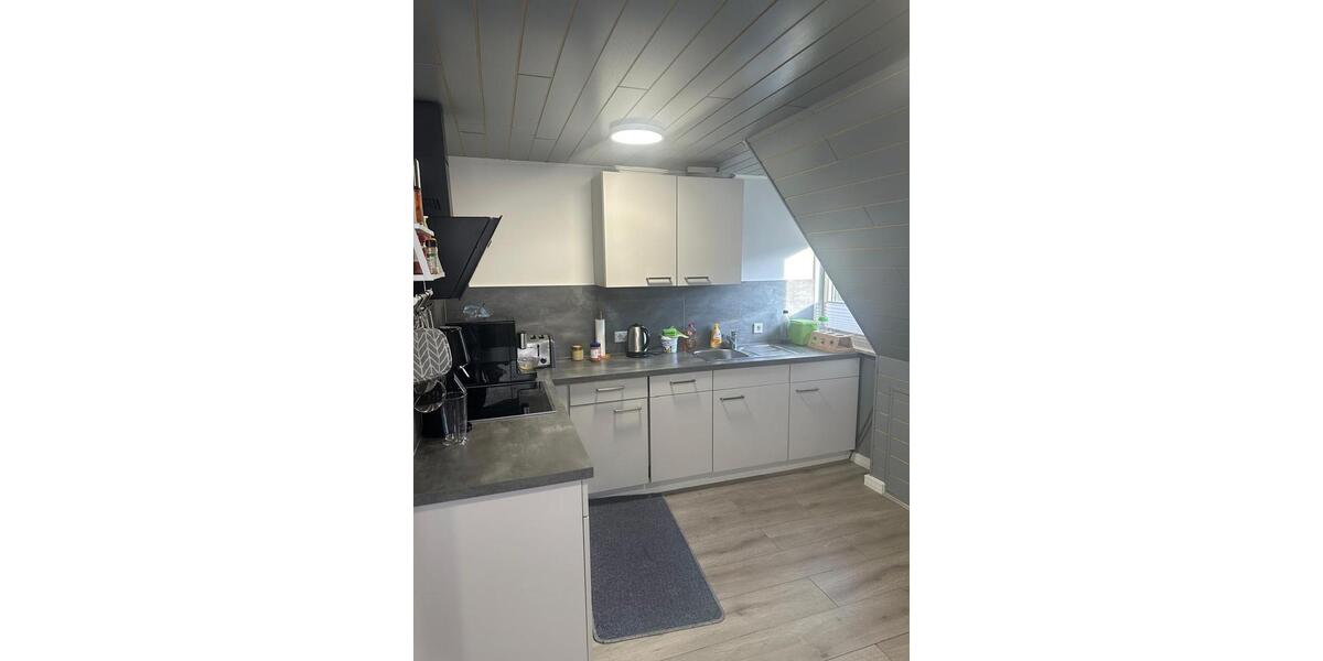 Dachgeschoßwohnung Heigenbrücken - 3 Zimmer, 75 m&sup2;, 800&euro; | Angebot:26348818