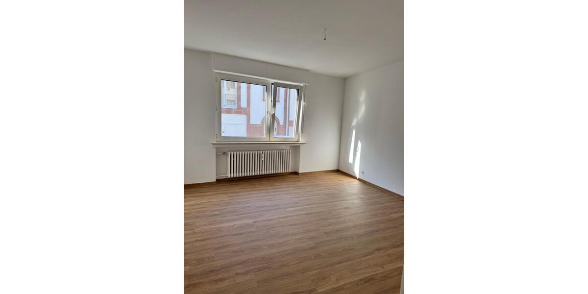 Erdgeschoßwohnung Lippstadt - 3 Zimmer, 91 m&sup2;, 718&euro; | Angebot:24982457