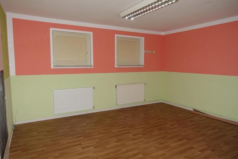 Büro- Praxisfläche