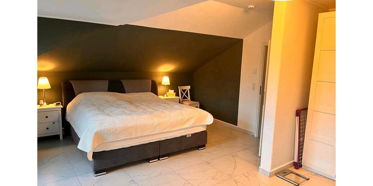 Reihenhaus Lehrte - 6 Zimmer, 200 m&sup2;, 1.500&euro; | Angebot:26051396