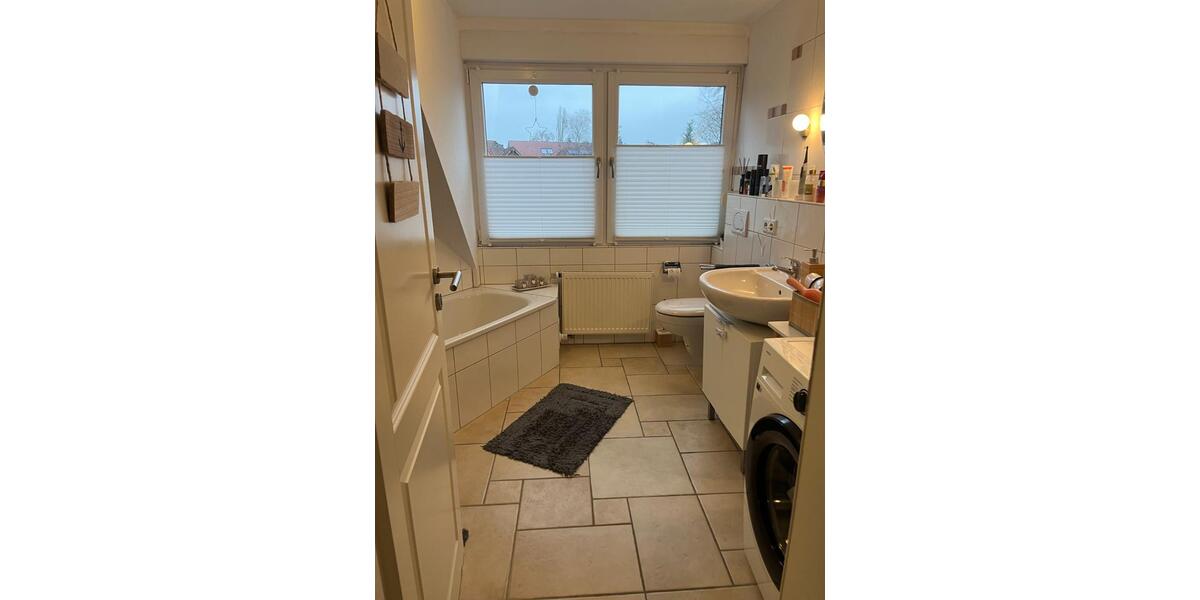 Dachgeschoßwohnung Lingen (Ems) - 3 Zimmer, 78 m&sup2;, 710&euro; | Angebot:25417180