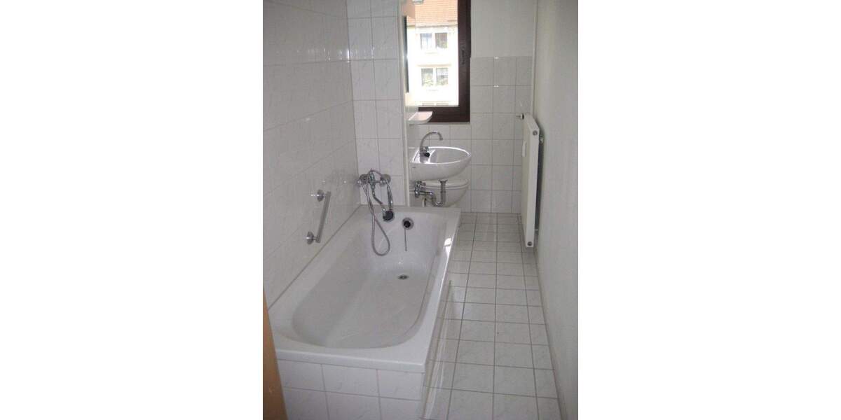 Etagenwohnung Am Ohmberg OT Bischofferode Bischofferode - 3 Zimmer, 60 m&sup2;, 293&euro; | Angebot:25696026