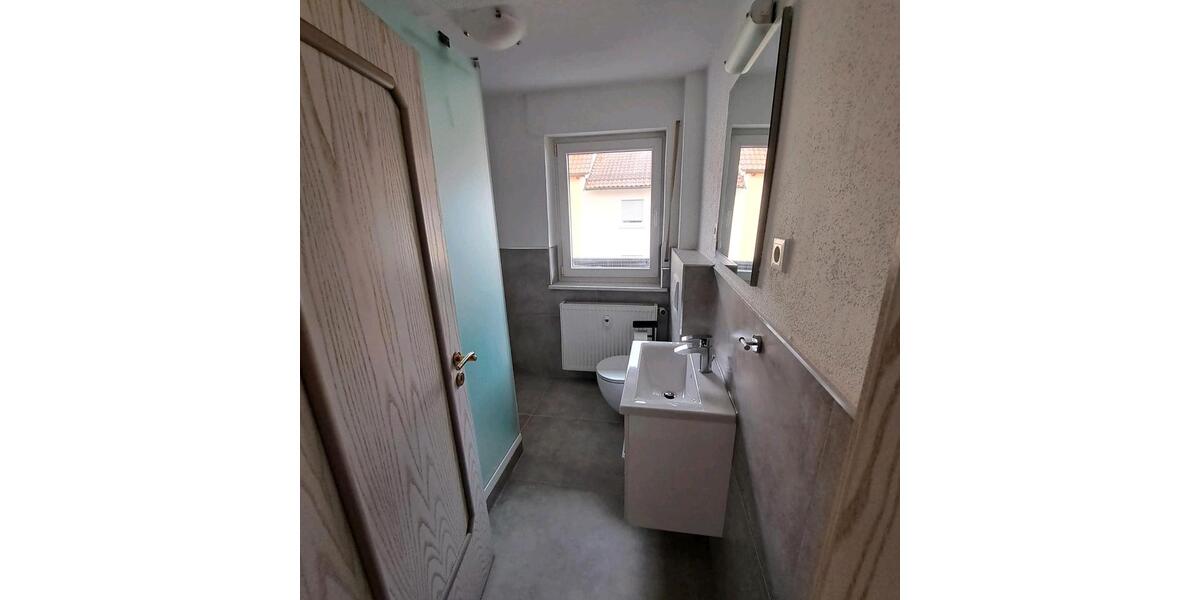 Etagenwohnung Waldaschaff - 3.5 Zimmer, 850&euro; | Angebot:22107893