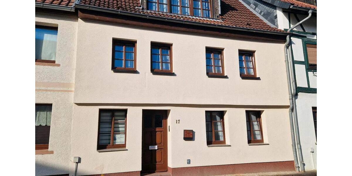 Wohnen auf Zeit Haldensleben - 7 Zimmer, 20 m&sup2;, 35&euro; | Angebot:25047983