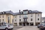Großzügige 2-Zimmer-Wohnung mit Aufzug & Wohnküche im Zentrum von Auerbach