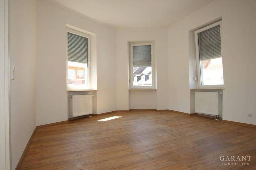 Erstbezug nach Renovierung - kleine 3-Zimmer-Wohnung im Herzen von Kaiserslautern