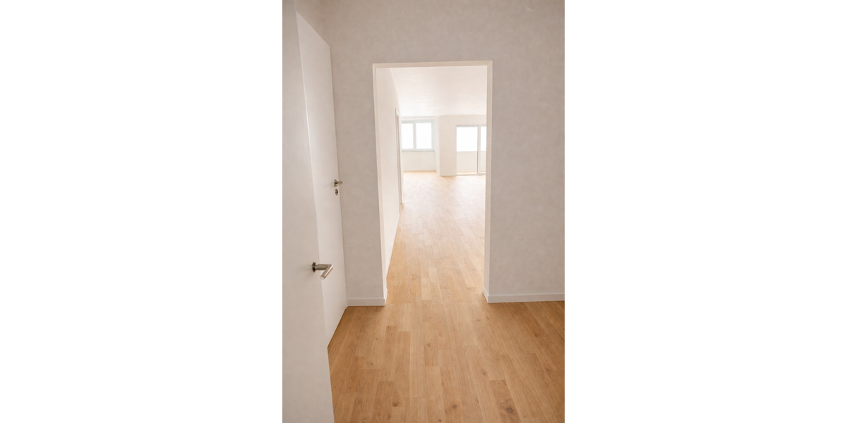 Erdgeschoßwohnung Sulz am Neckar - 3.5 Zimmer, 111 m&sup2;, 1.113&euro; | Angebot:25105278