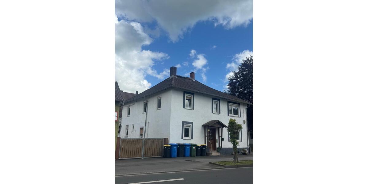 Erdgeschoßwohnung Hungen - 5 Zimmer, 128 m&sup2;, 1.400&euro; | Angebot:26702638