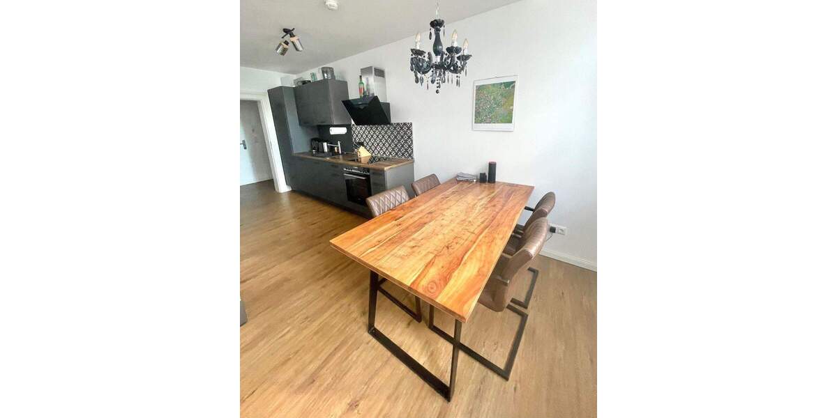 Schmuckstück über 2 Ebenen in der Stader Innenstadt zu vermieten. 3 zimmer