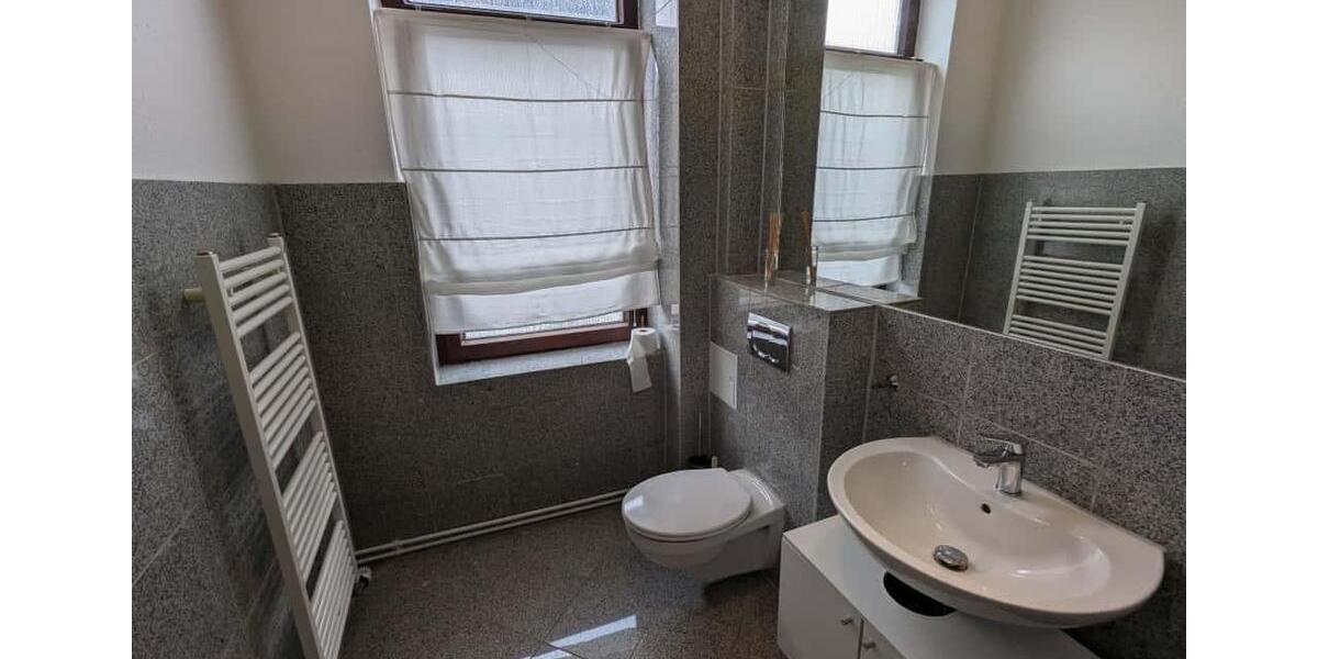 Wohnen auf Zeit Bremerhaven - 3 Zimmer, 80 m&sup2;, 450&euro; | Angebot:24441375