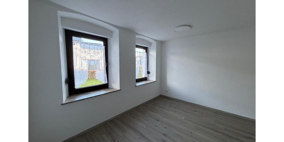 Erdgeschoßwohnung Pelm - 4 Zimmer, 110 m&sup2;, 990&euro; | Angebot:26325920