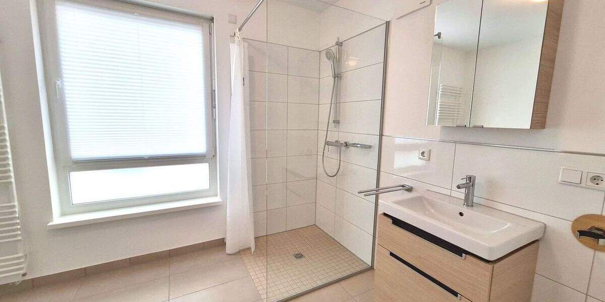 Etagenwohnung Kaiserslautern Innenstadt - 2 Zimmer, 67 m&sup2;, 850&euro; | Angebot:25691202