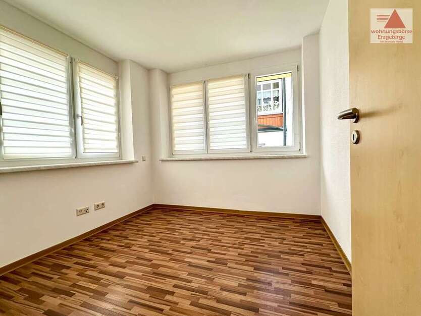 Wohnung zum Mieten in Thum Jahnsbach 299,02 € 32.17 m²