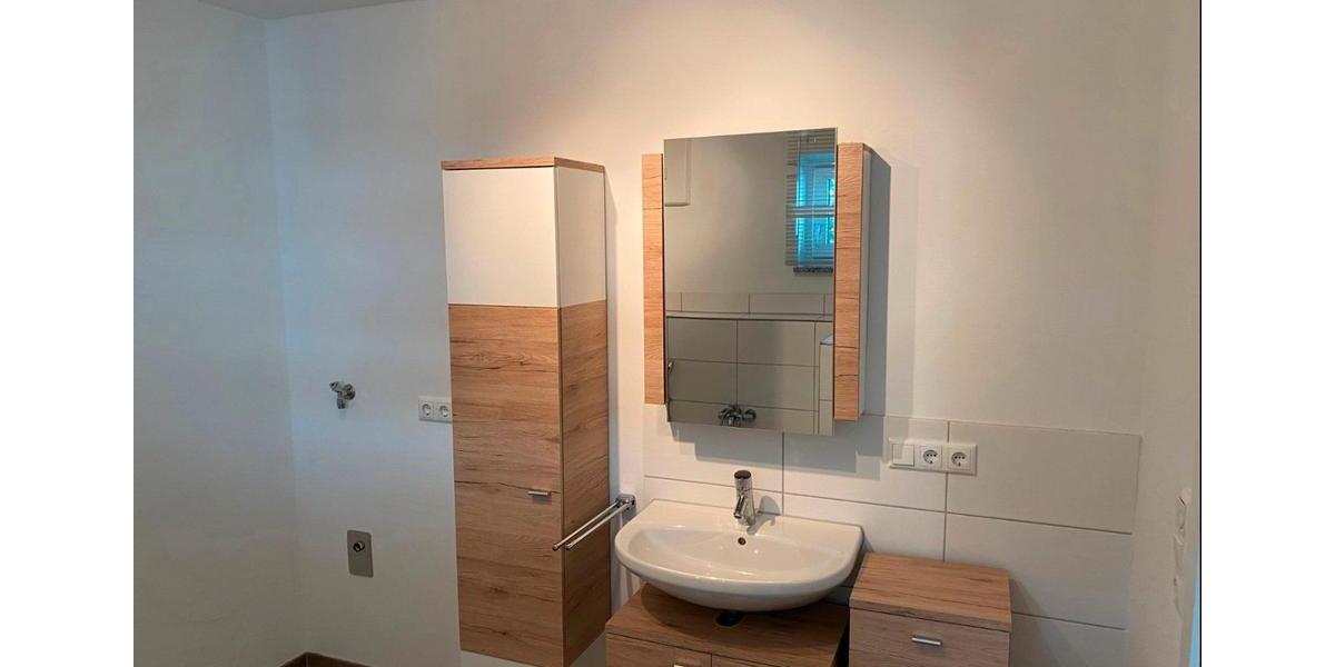 Erdgeschoßwohnung Eichendorf - 2 Zimmer, 68 m&sup2;, 590&euro; | Angebot:27631008