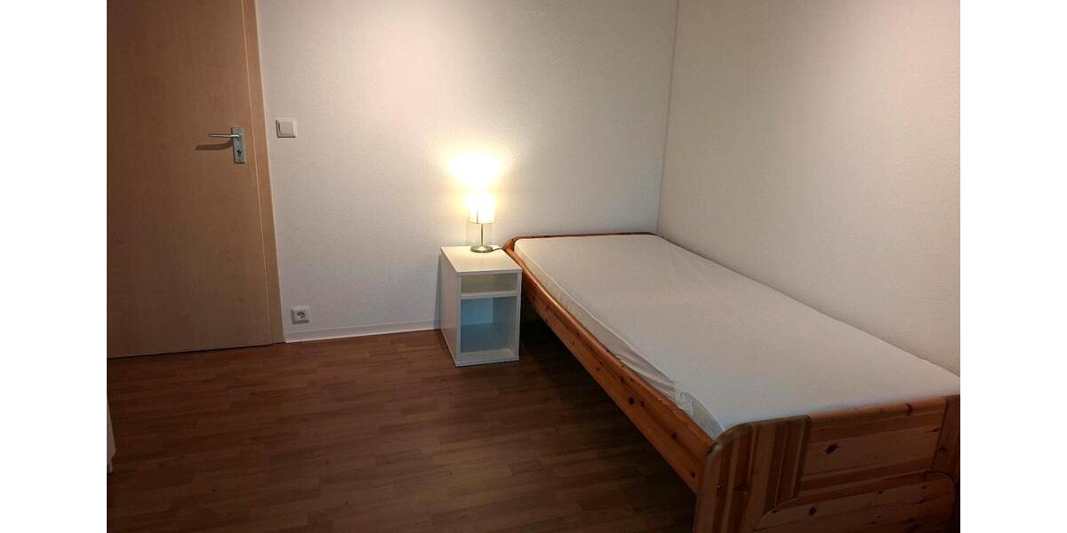 Wohnen auf Zeit Wernigerode - 2 Zimmer, 15 m&sup2;, 285&euro; | Angebot:26231521