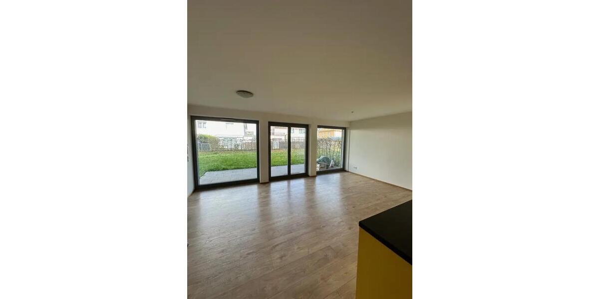 Erdgeschoßwohnung Kenzingen - 3 Zimmer, 90 m&sup2;, 1.200&euro; | Angebot:25255126