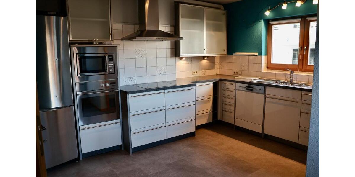 Einfamilienhaus Kandern - 5 Zimmer, 150 m&sup2;, 1.950&euro; | Angebot:25856128