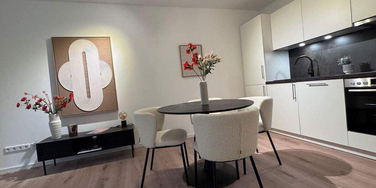Etagenwohnung Nürnberg Schweinau - 2 Zimmer, 54 m&sup2;, 1.055&euro; | Angebot:24621056