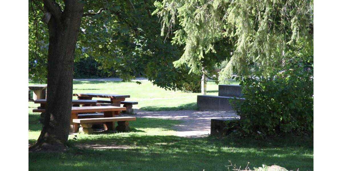 Etagenwohnung Donaueschingen - 7 Zimmer, 312 m&sup2;, 2.190&euro; | Angebot:25114620