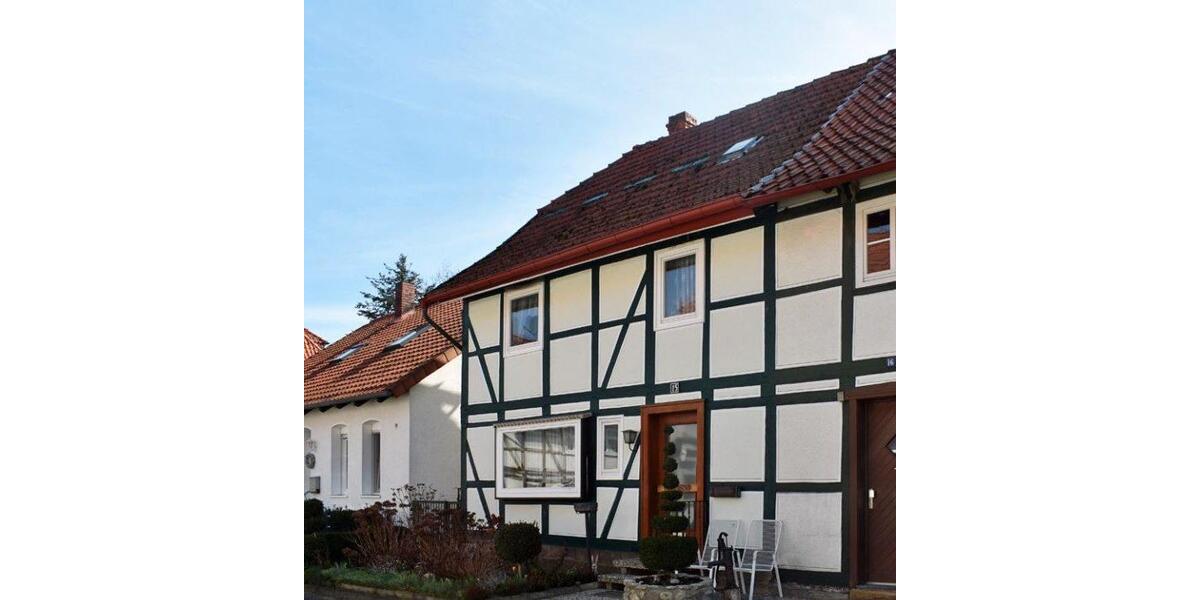 Etagenwohnung Holle - 6 Zimmer, 124 m&sup2;, 780&euro; | Angebot:26263281