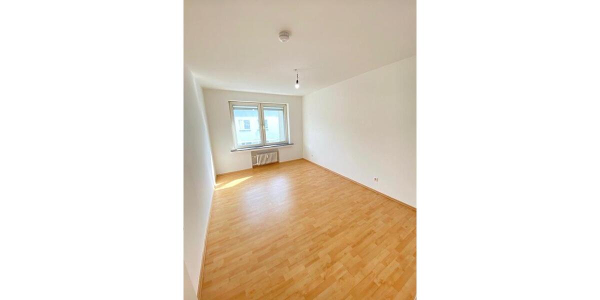 Etagenwohnung Wuppertal Gemarkung Barmen - 3 Zimmer, 70 m&sup2;, 574&euro; | Angebot:25308660
