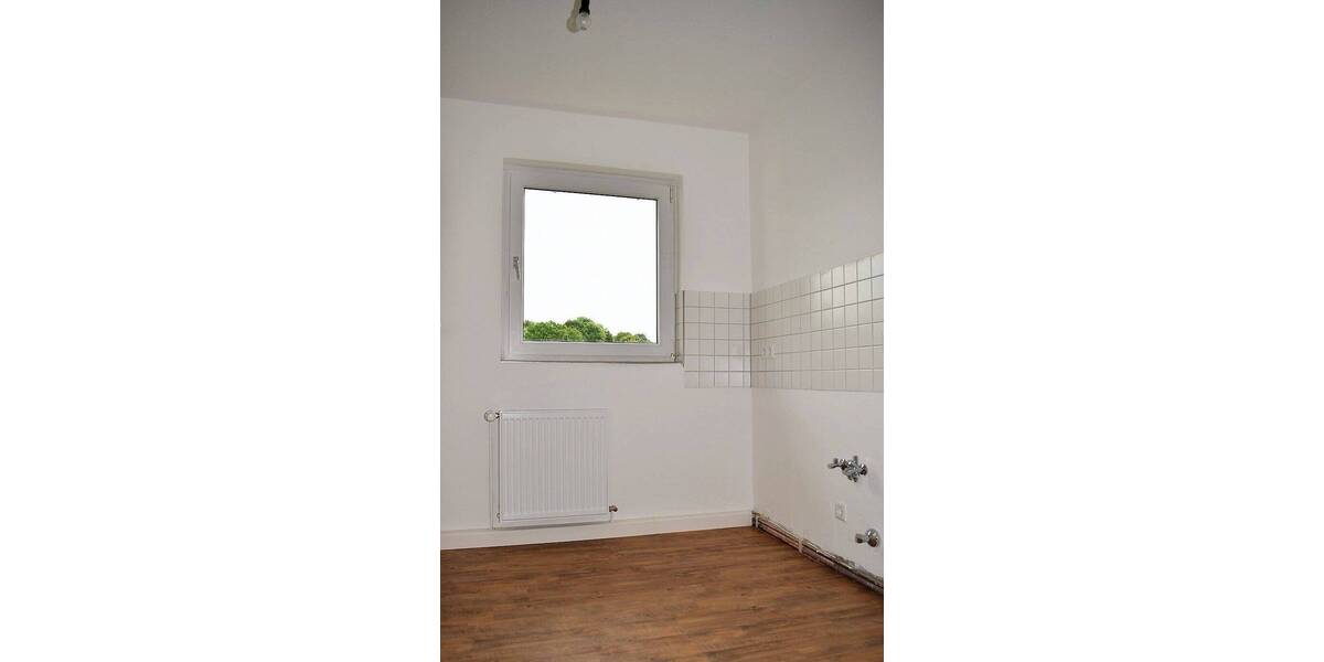 Etagenwohnung Lemgo Brake - 4 Zimmer, 85 m&sup2;, 555&euro; | Angebot:26763939