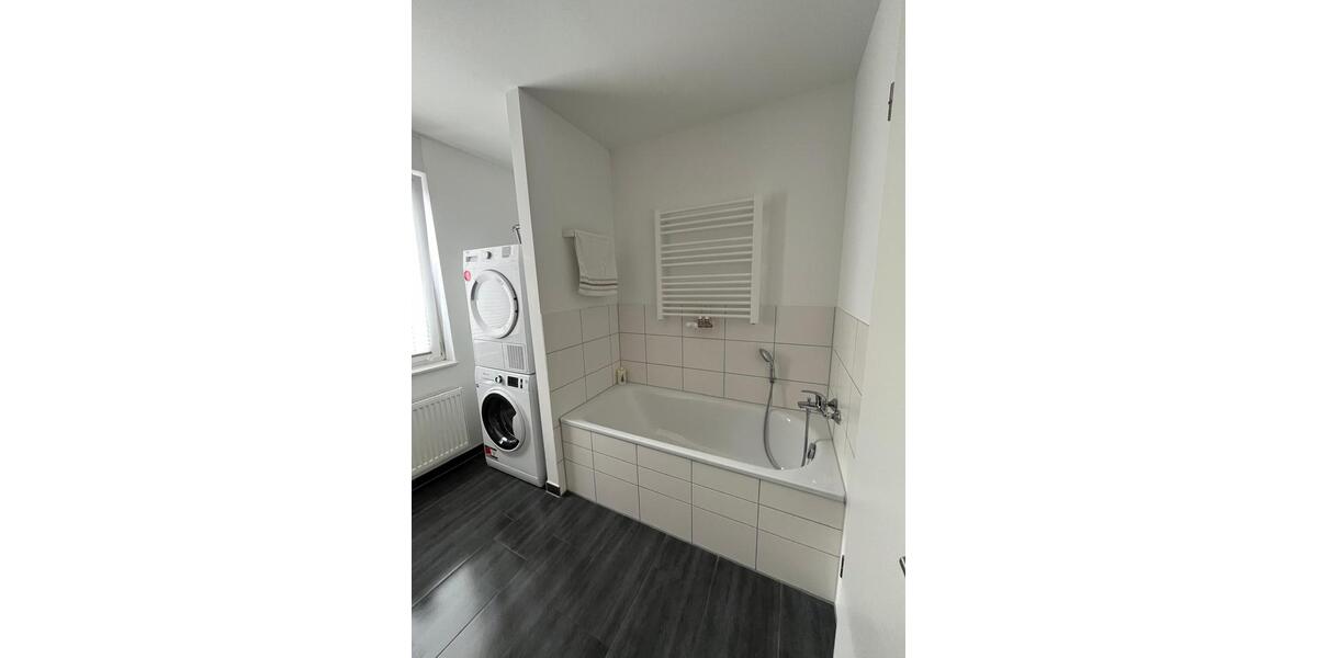 Reihenhaus Duisburg Hamborn - 5 Zimmer, 130 m&sup2;, 2.190&euro; | Angebot:26434495