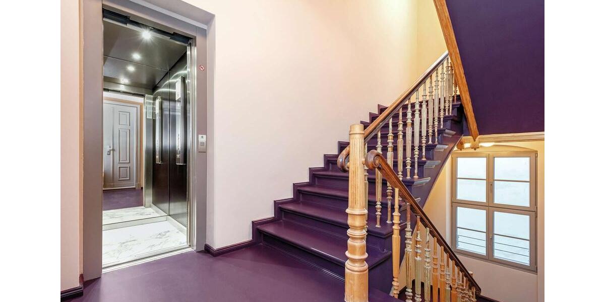 Dachgeschoßwohnung Berlin - 5 Zimmer, 211 m&sup2;, 6.328&euro; | Angebot:23795624