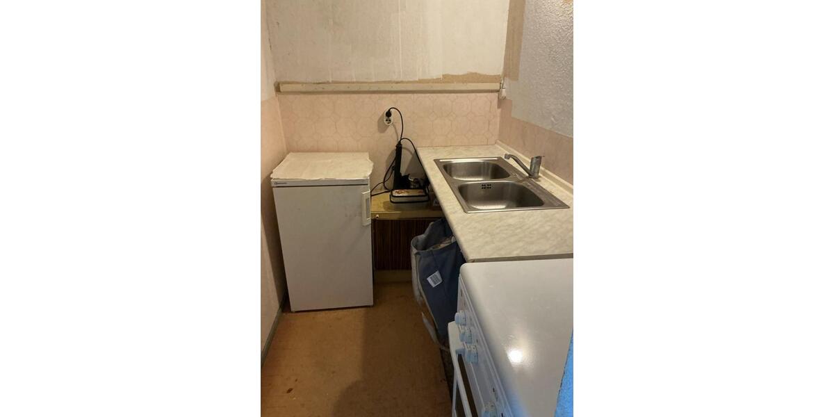 Etagenwohnung Cottbus Merzdorf - 1 Zimmer, 37 m&sup2;, 333&euro; | Angebot:25102802