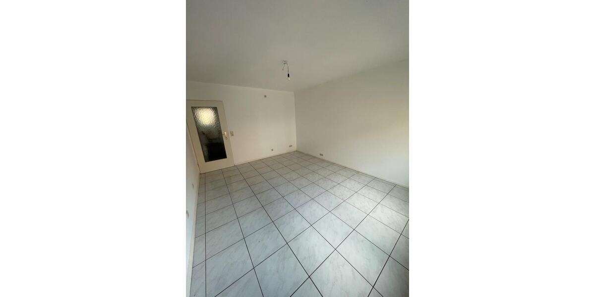 Erdgeschoßwohnung Baden-Baden Baden - 3 Zimmer, 110 m&sup2;, 1.250&euro; | Angebot:25298778