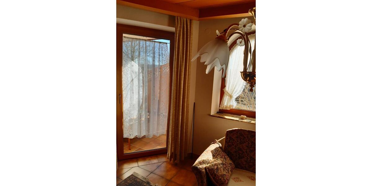 Etagenwohnung Monheim - 1 Zimmer, 30 m&sup2;, 300&euro; | Angebot:26045119