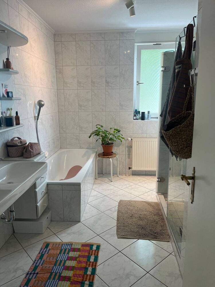 ***HOLM-SEPPENSEN***BUNGALOW MIT TRAUMHAFTEM GARTEN ZU VERMIETEN***