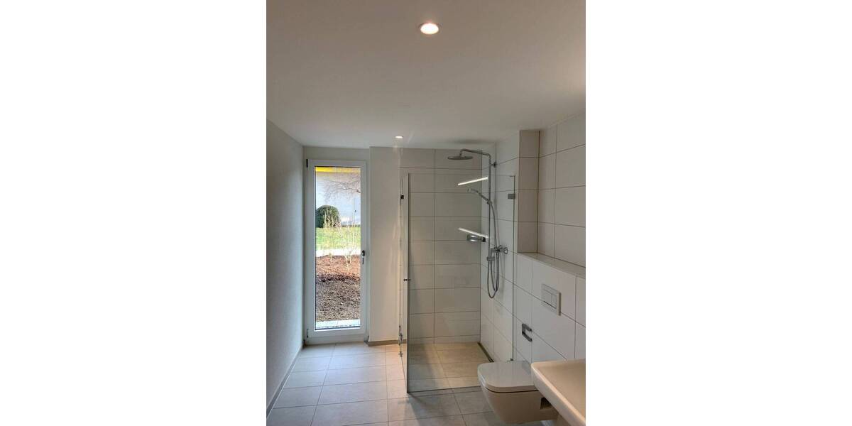 Etagenwohnung Weil am Rhein - 4 Zimmer, 102 m&sup2;, 1.400&euro; | Angebot:26192312