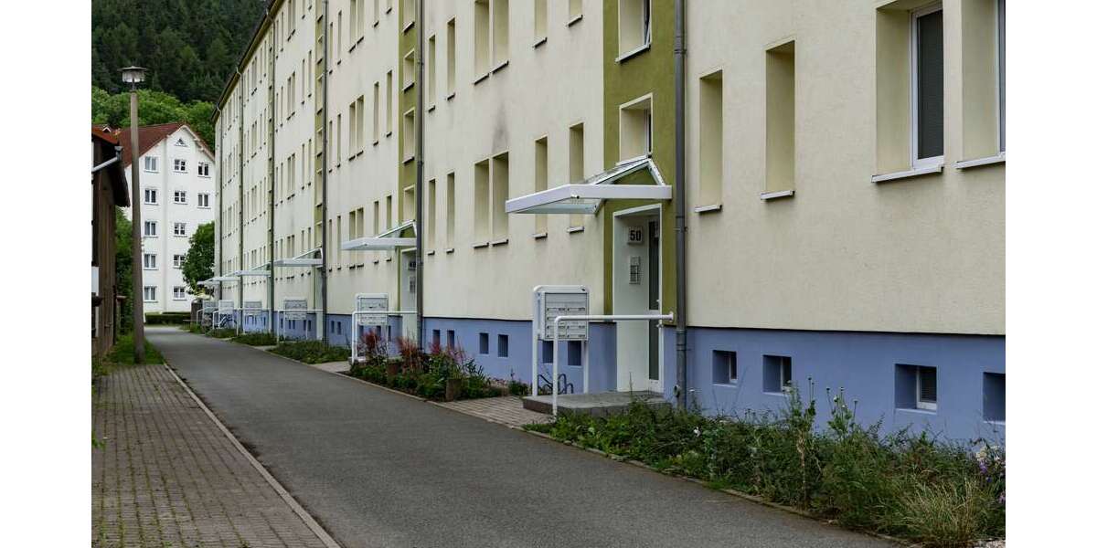 Etagenwohnung Stadtilm Oberilm - 2 Zimmer, 49 m&sup2;, 297&euro; | Angebot:27070923