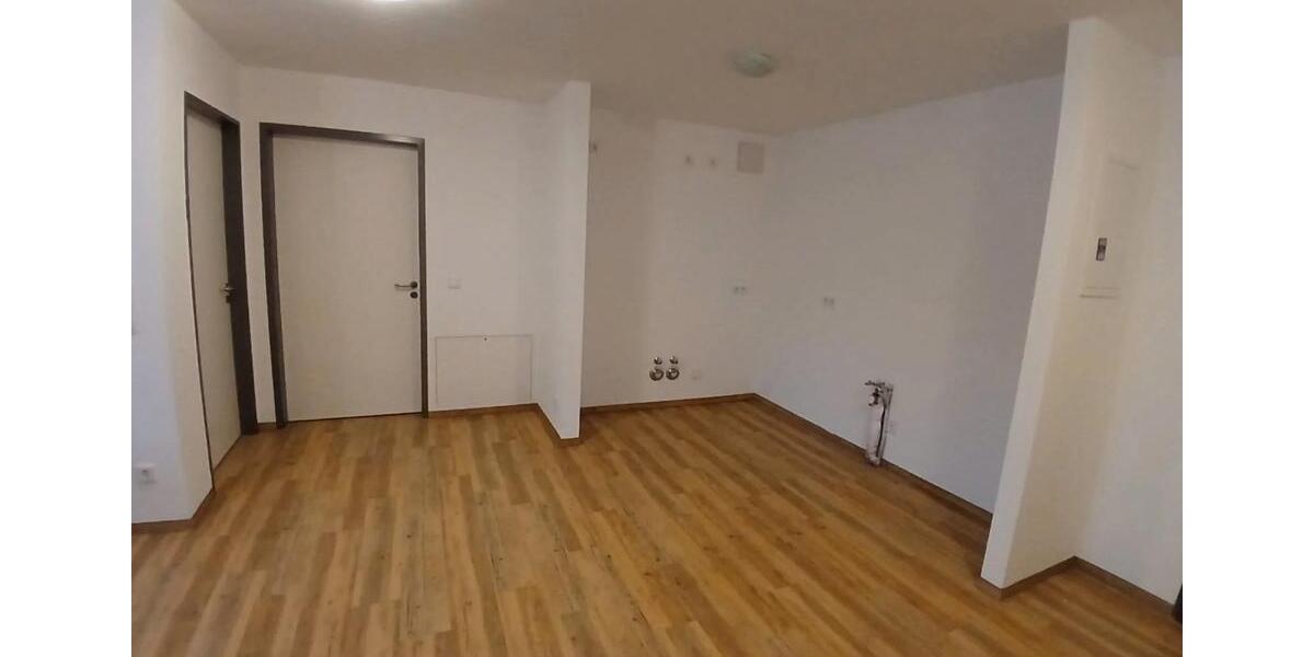 Etagenwohnung Bad Hersfeld - 2 Zimmer, 72 m&sup2;, 800&euro; | Angebot:26193771