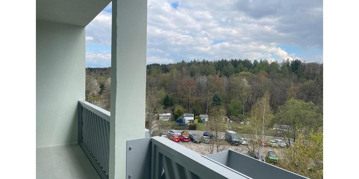 Etagenwohnung Oederan - 4 Zimmer, 99 m&sup2;, 695&euro; | Angebot:26547174