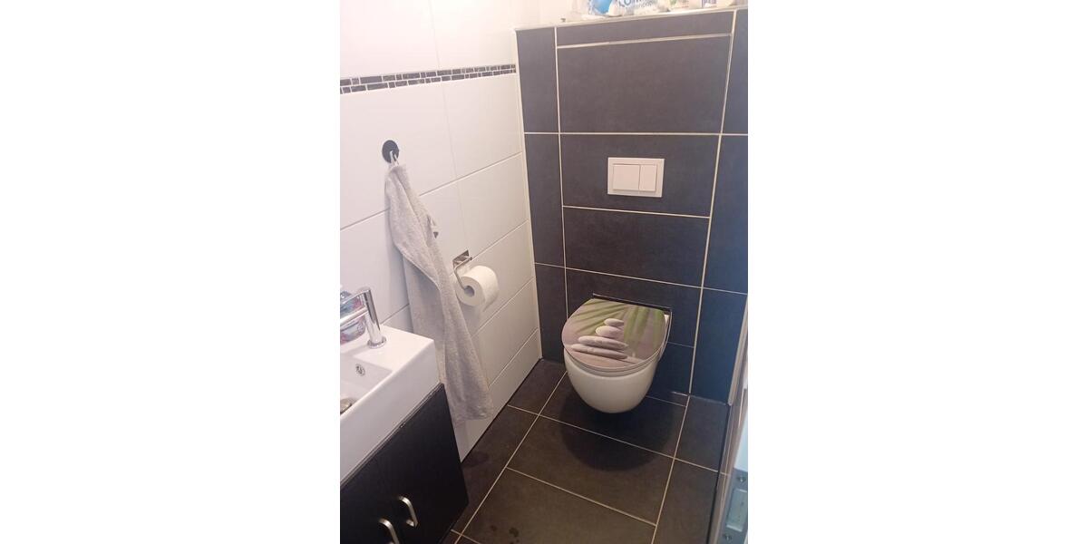 Wohnen auf Zeit Leonberg - 5 Zimmer, 60 m&sup2;, 720&euro; | Angebot:26502059
