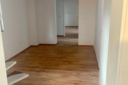 Wohnung 122m² in Afferde mit Carport & EBK 4 zimmer