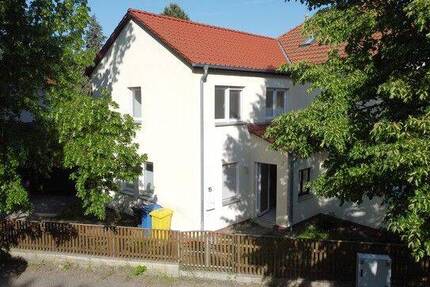 Haus Halberstadt - 5 Zimmer, 162 m&sup2;, 1.300&euro; | Angebot:26758673