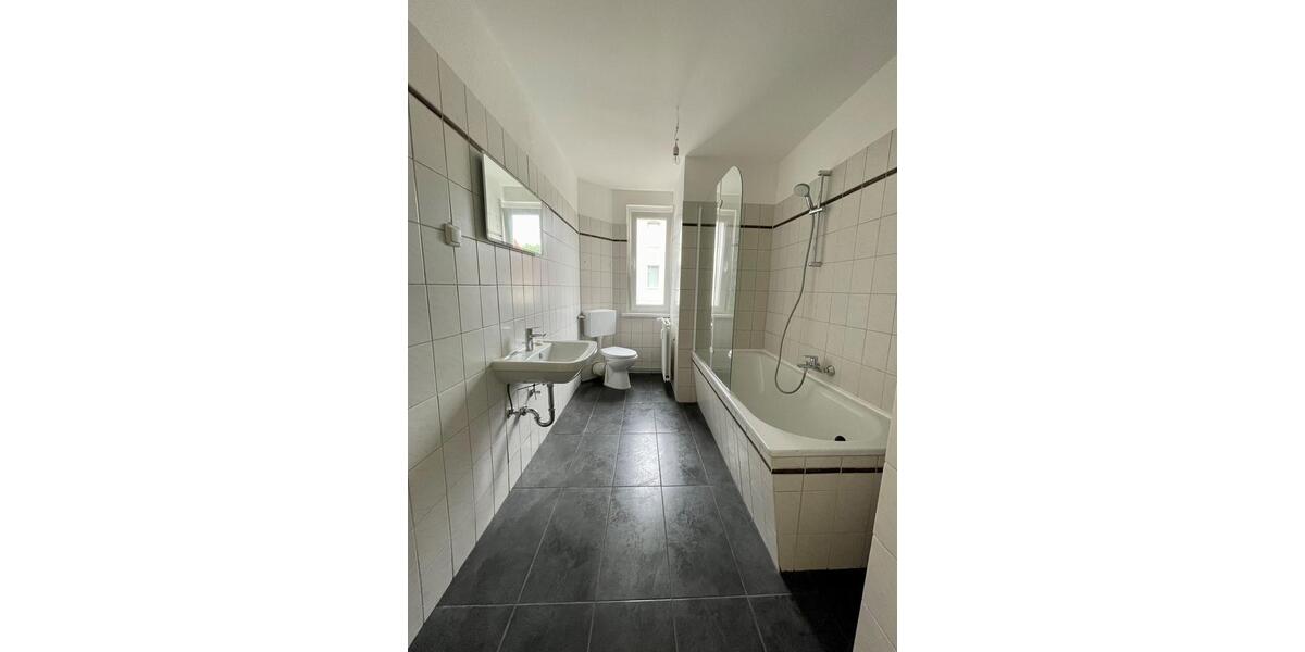 Etagenwohnung Braunschweig Wabe-Schunter-Beberbach - 3 Zimmer, 80 m&sup2;, 745&euro; | Angebot:25538698