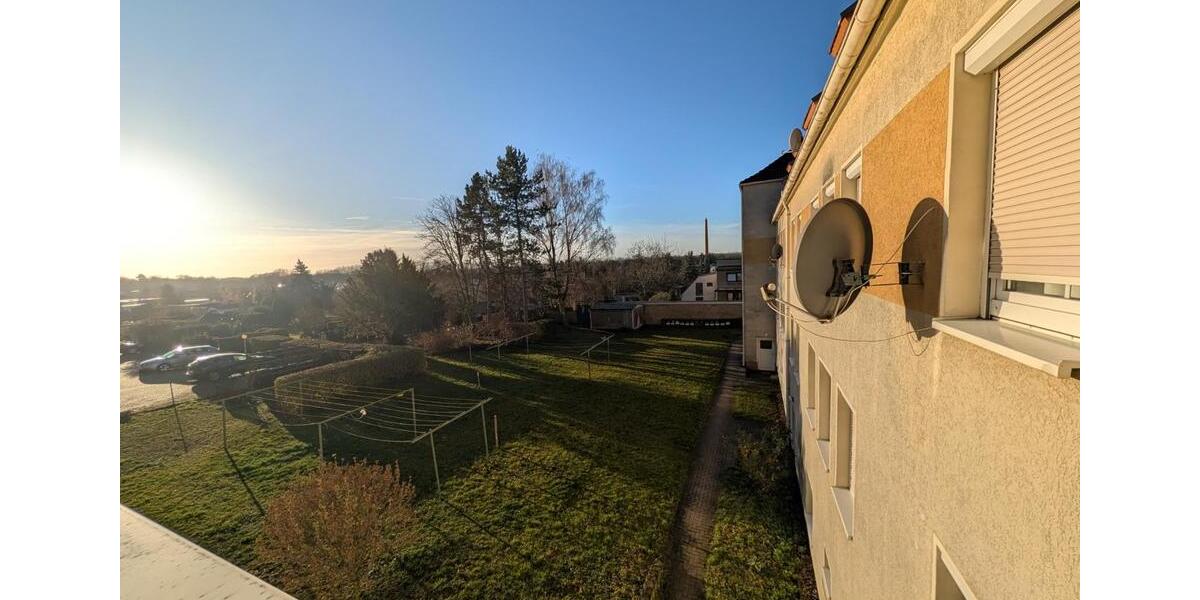 Etagenwohnung Staßfurt - 3 Zimmer, 83 m&sup2;, 585&euro; | Angebot:26663788