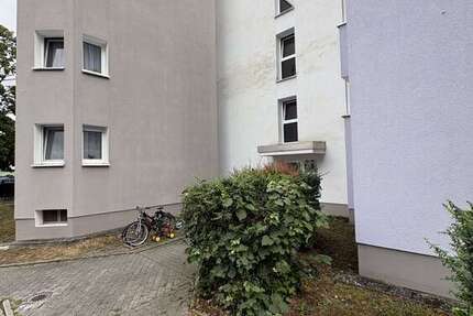 Wohnung Friedberg Fauerbach - 3 Zimmer, 79 m&sup2;, 880&euro; | Angebot:27255227