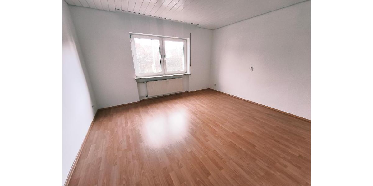 2 Zi. EG Wohnung mit Balkon - Etagenwohnung Pommersfelden | Angebot:25842014