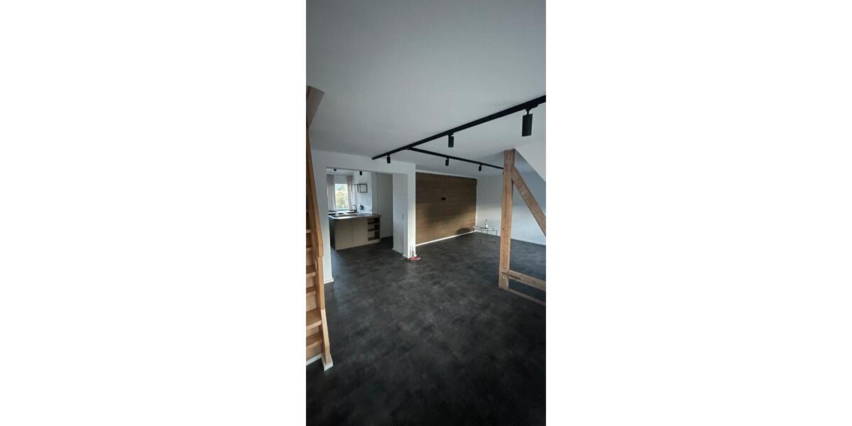 Etagenwohnung Rudersberg - 3 Zimmer, 93 m&sup2;, 1.150&euro; | Angebot:25963178