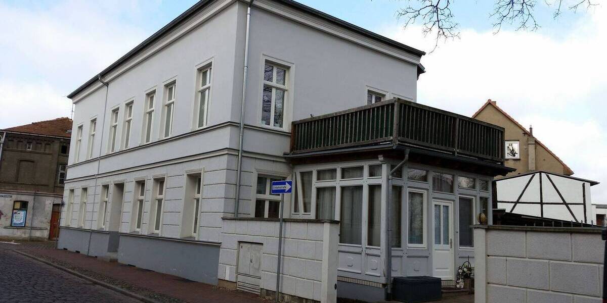 Etagenwohnung Parchim - 3 Zimmer, 90 m&sup2;, 765&euro; | Angebot:26751130